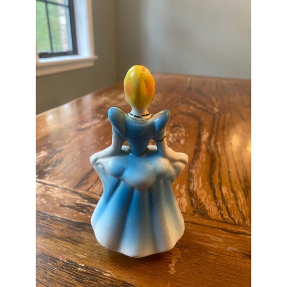 Vintage Disney Cinderella Ceramic Figurine Blue Dress 6" Tall Collectible - Picture 4 of 6